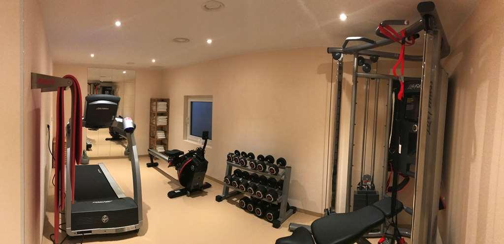 Hotel Azimut 3*
